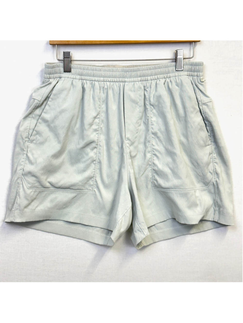 Lululemon Pace Breaker 5" Shorts Men's Large Light Blue Gray Drawstring